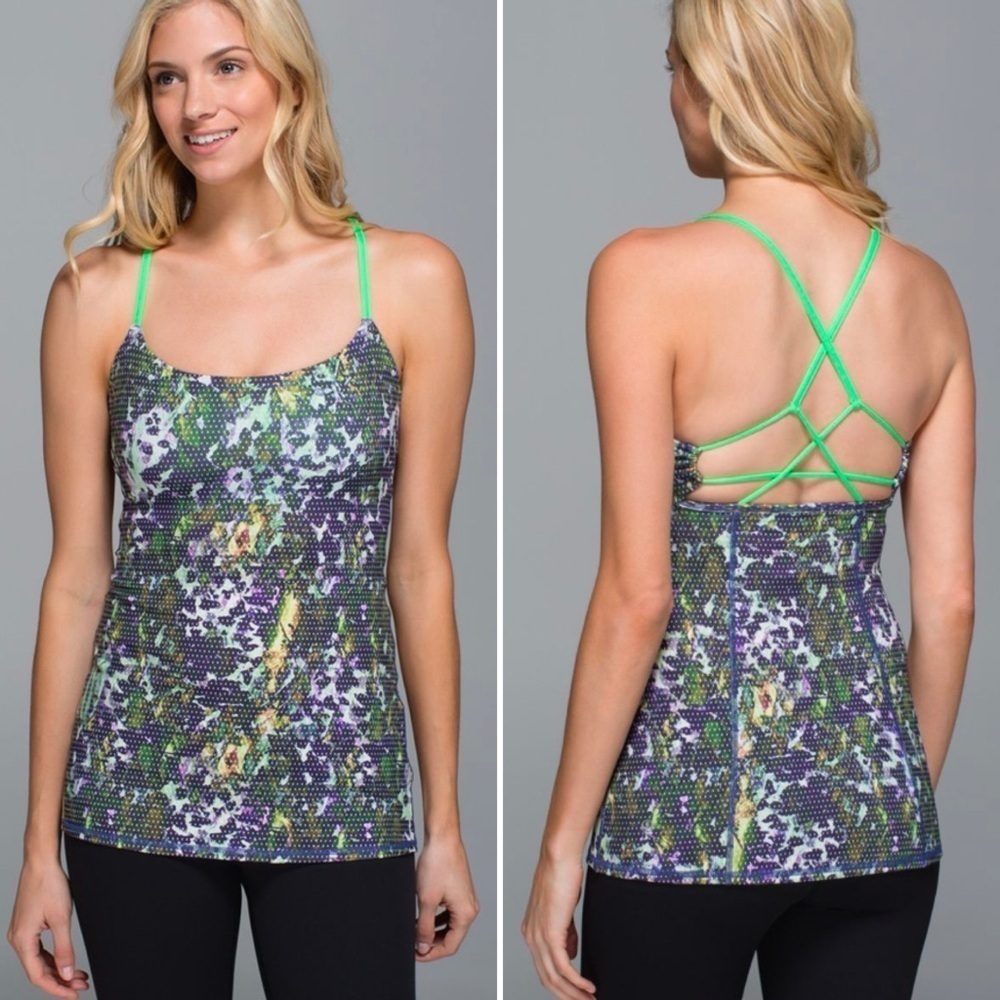 Lululemon Dancing Warrior Tank Floral Sport White Multi / Pistachio